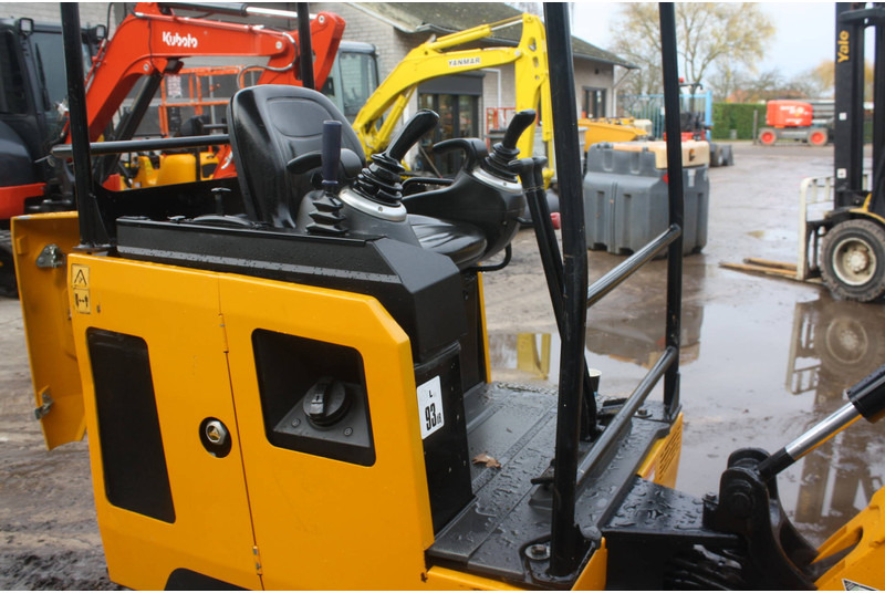 JCB 15C-1 - Mini pelle: photos 5 JCB 15C-1 - Mini pelle: photos 5