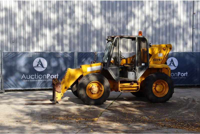 JCB 525-67 - Chariot télescopique: photos 1 JCB 525-67 - Chariot télescopique: photos 1