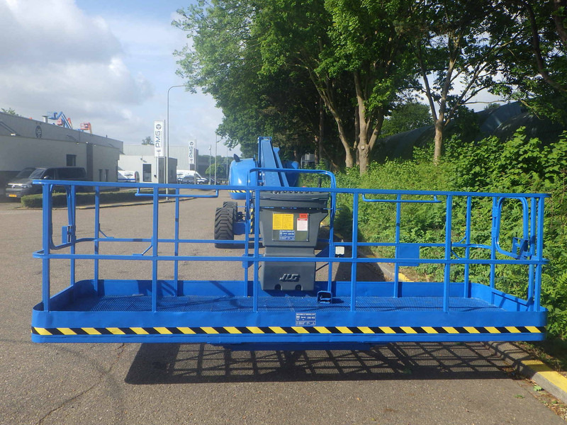 JLG 680S - Nacelle télescopique: photos 4 JLG 680S - Nacelle télescopique: photos 4