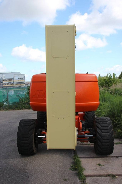 JLG 800AJ - Nacelle articulée: photos 4 JLG 800AJ - Nacelle articulée: photos 4