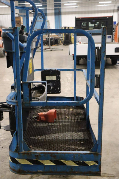 Nacelle télescopique JLG E600JP: photos 16