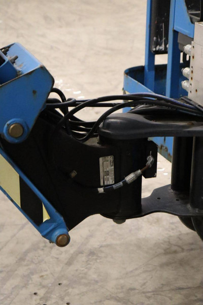 Nacelle télescopique JLG E600JP: photos 14