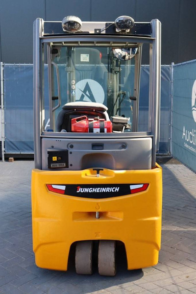 Jungheinrich EFG 216k - Chariot élévateur électrique: photos 4 Jungheinrich EFG 216k - Chariot élévateur électrique: photos 4