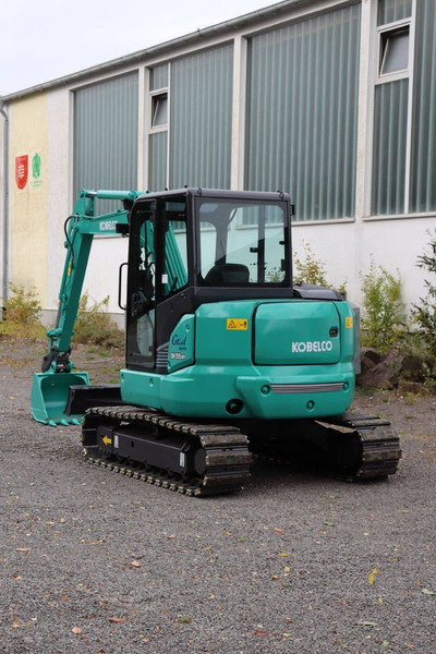 Kobelco SK55SRX-6 - Pelle sur chenille: photos 4 Kobelco SK55SRX-6 - Pelle sur chenille: photos 4