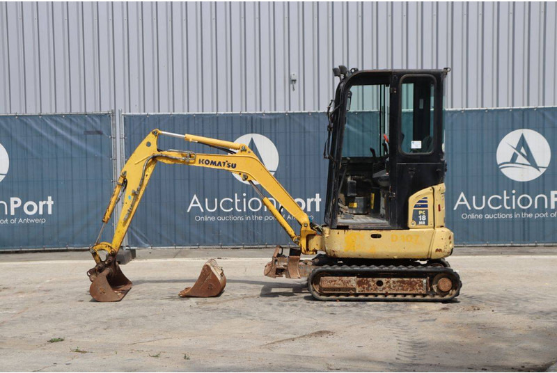 Komatsu PC18MR - Mini pelle: photos 2 Komatsu PC18MR - Mini pelle: photos 2