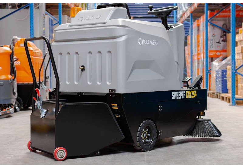Kremer KRYZS4 Zit - Balayeuse de voirie: photos 3 Kremer KRYZS4 Zit - Balayeuse de voirie: photos 3
