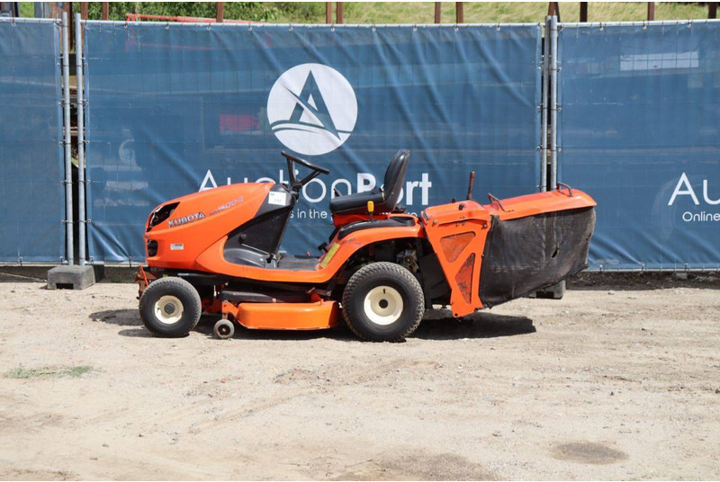 Kubota GR1600-II - Motofaucheuse: photos 2 Kubota GR1600-II - Motofaucheuse: photos 2
