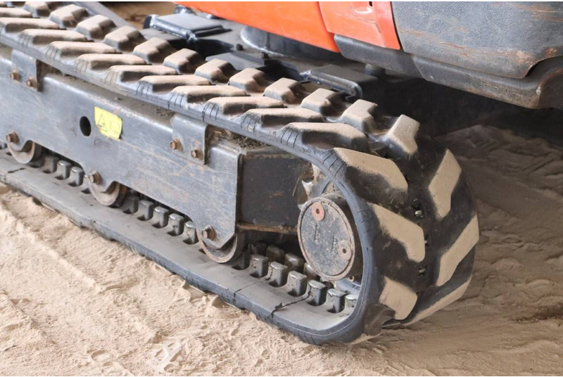 Mini pelle Kubota KX019-4: photos 18