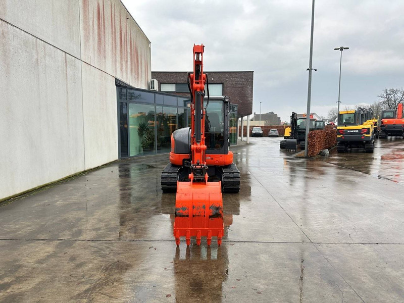Kubota KX163-5 - Pelle sur chenille: photos 2 Kubota KX163-5 - Pelle sur chenille: photos 2