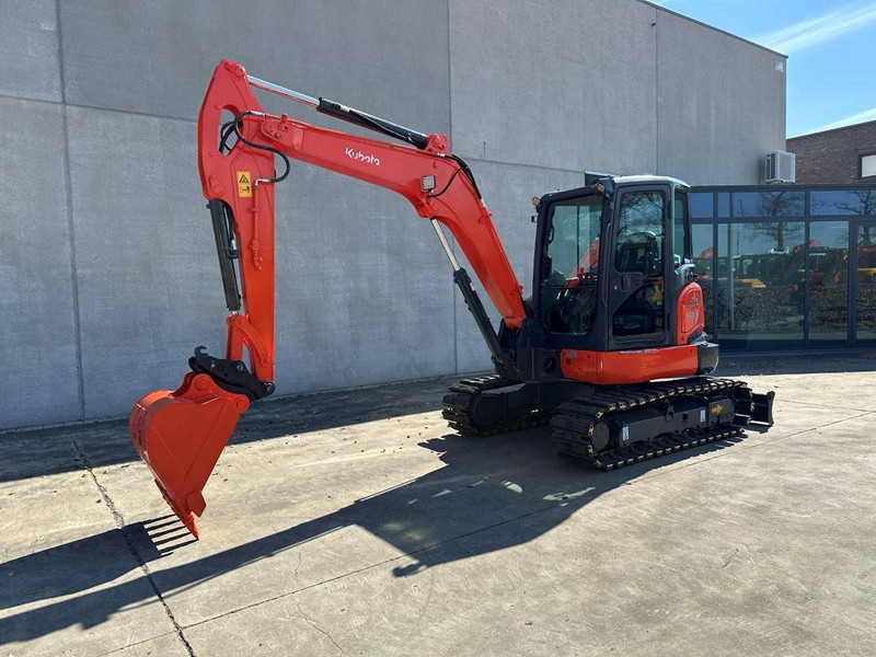Kubota KX165-5 - Pelle sur chenille: photos 1 Kubota KX165-5 - Pelle sur chenille: photos 1