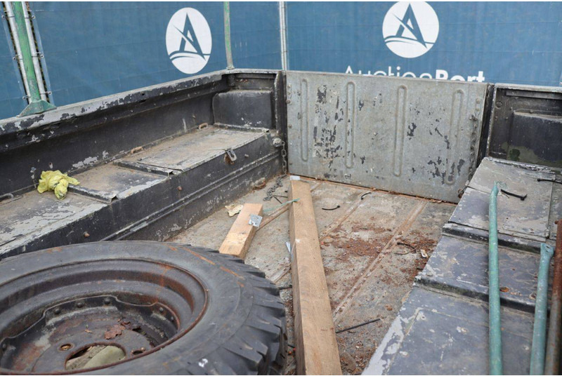 SUV Land Rover: photos 20