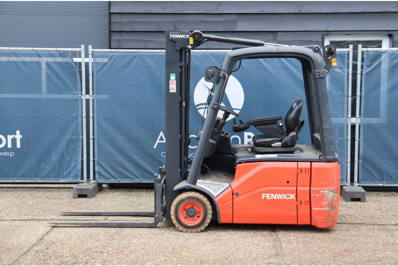 Linde E16-01 - Chariot élévateur électrique: photos 2 Linde E16-01 - Chariot élévateur électrique: photos 2