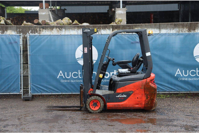 Linde E16C - Chariot élévateur électrique: photos 2 Linde E16C - Chariot élévateur électrique: photos 2