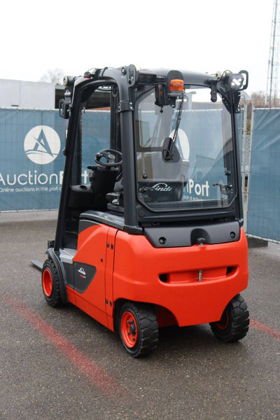 Linde E18PH-02 - Chariot élévateur électrique: photos 4 Linde E18PH-02 - Chariot élévateur électrique: photos 4