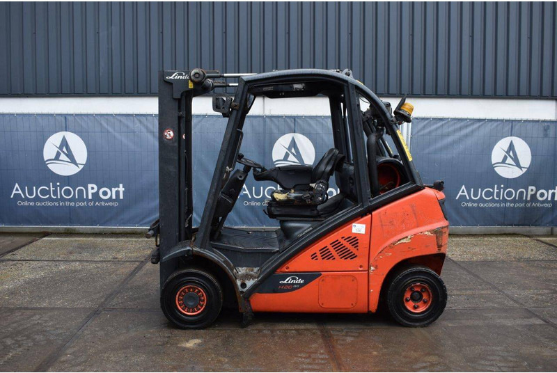 Linde H20T-02/600 - Chariot élévateur à gaz: photos 2 Linde H20T-02/600 - Chariot élévateur à gaz: photos 2