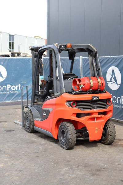 Linde H25 - Chariot élévateur à gaz: photos 4 Linde H25 - Chariot élévateur à gaz: photos 4