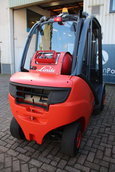 Linde H30T-02 - Chariot élévateur à gaz: photos 5 Linde H30T-02 - Chariot élévateur à gaz: photos 5