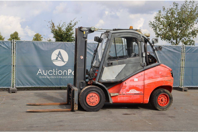 Linde H50T - Chariot élévateur à gaz: photos 1 Linde H50T - Chariot élévateur à gaz: photos 1