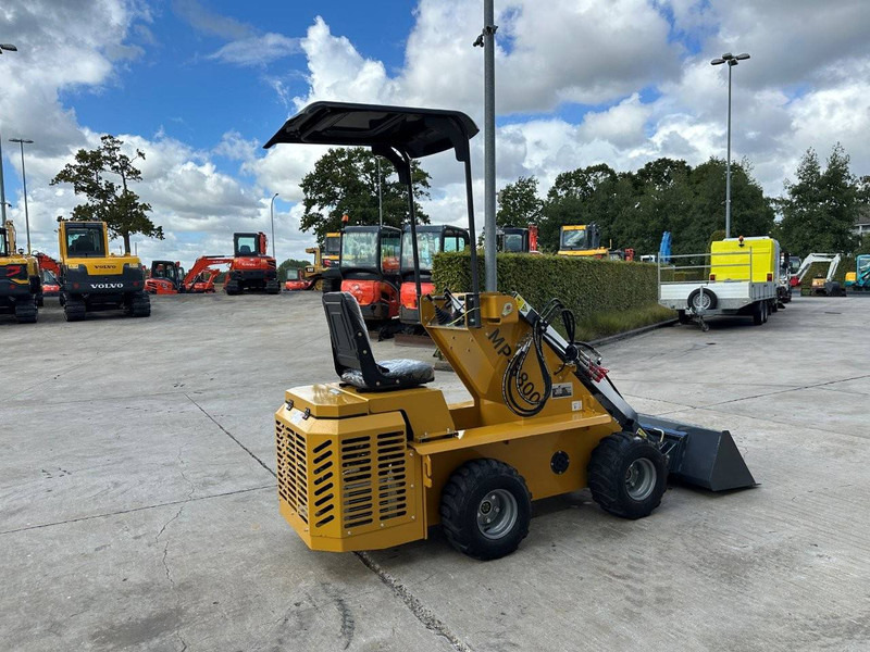 Machpro MP-S800 - Chargeuse sur chenilles: photos 4 Machpro MP-S800 - Chargeuse sur chenilles: photos 4