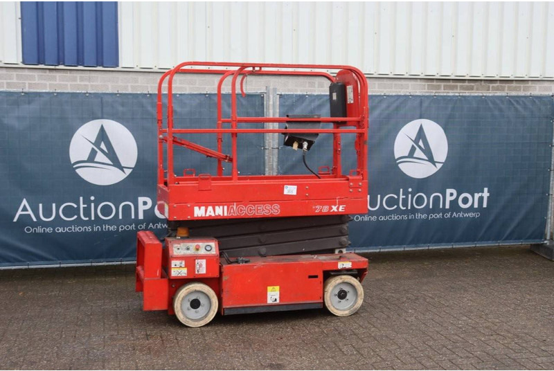 Manitou 78 XE - Nacelle ciseaux: photos 1 Manitou 78 XE - Nacelle ciseaux: photos 1