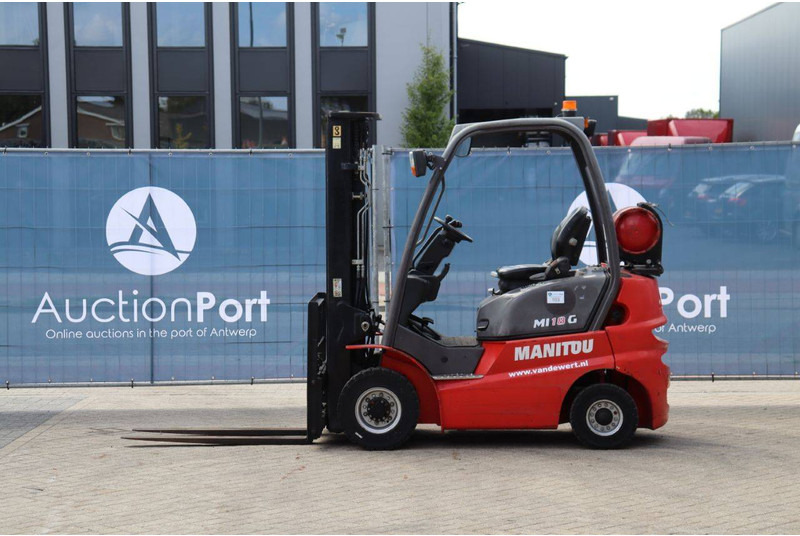 Manitou MI18G - Chariot élévateur à gaz: photos 2 Manitou MI18G - Chariot élévateur à gaz: photos 2