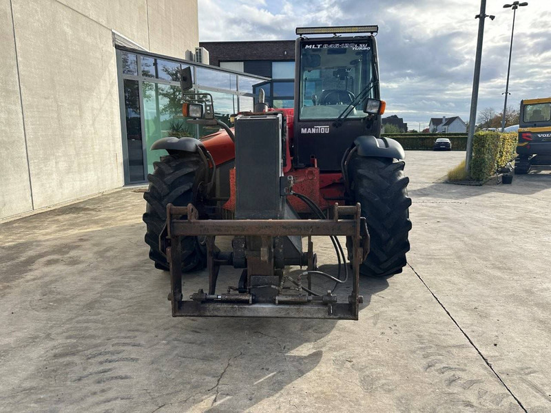 Manitou MLT 845-120 - Chariot télescopique: photos 2 Manitou MLT 845-120 - Chariot télescopique: photos 2