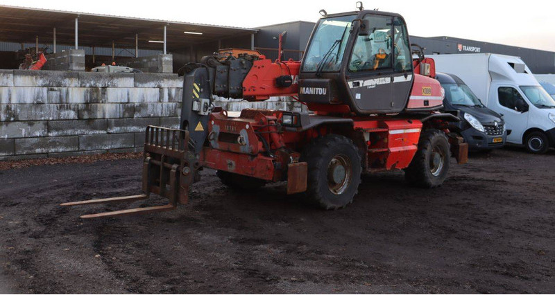 Chariot télescopique Manitou MRT 1850: photos 9