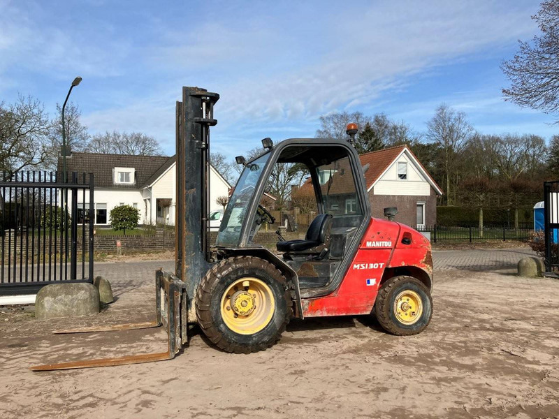 Manitou MSI 30 T - Chariot tout terrain: photos 1 Manitou MSI 30 T - Chariot tout terrain: photos 1