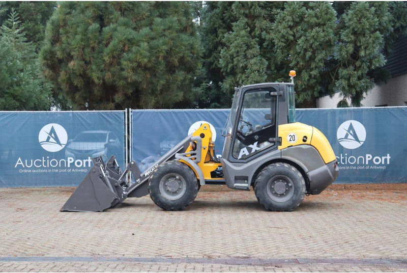 Mecalac AX850 - Chargeuse sur pneus: photos 2 Mecalac AX850 - Chargeuse sur pneus: photos 2