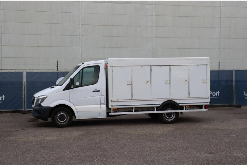 Mercedes-Benz Sprinter - Fourgon: photos 1 Mercedes-Benz Sprinter - Fourgon: photos 1