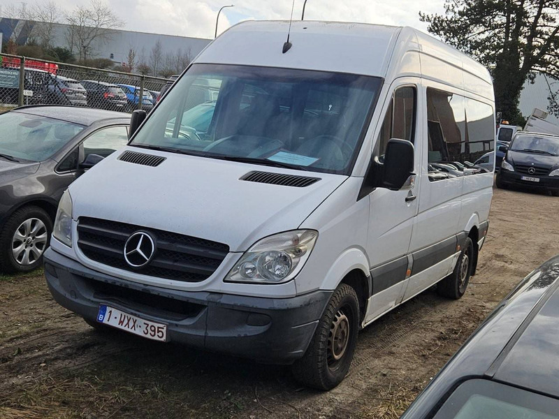 Mercedes-Benz Sprinter (II - update) 311 CDI - Fourgon utilitaire: photos 1 Mercedes-Benz Sprinter (II - update) 311 CDI - Fourgon utilitaire: photos 1