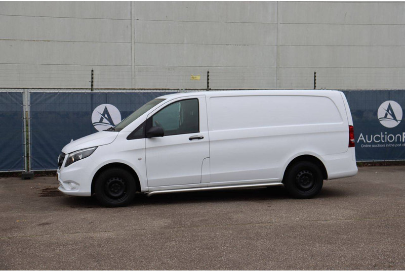 Mercedes-Benz Vito 111 CDI - Fourgon utilitaire: photos 1 Mercedes-Benz Vito 111 CDI - Fourgon utilitaire: photos 1