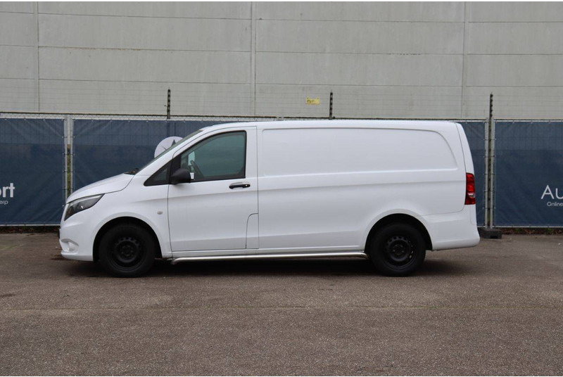 Mercedes-Benz Vito 111 CDI - Fourgon utilitaire: photos 2 Mercedes-Benz Vito 111 CDI - Fourgon utilitaire: photos 2