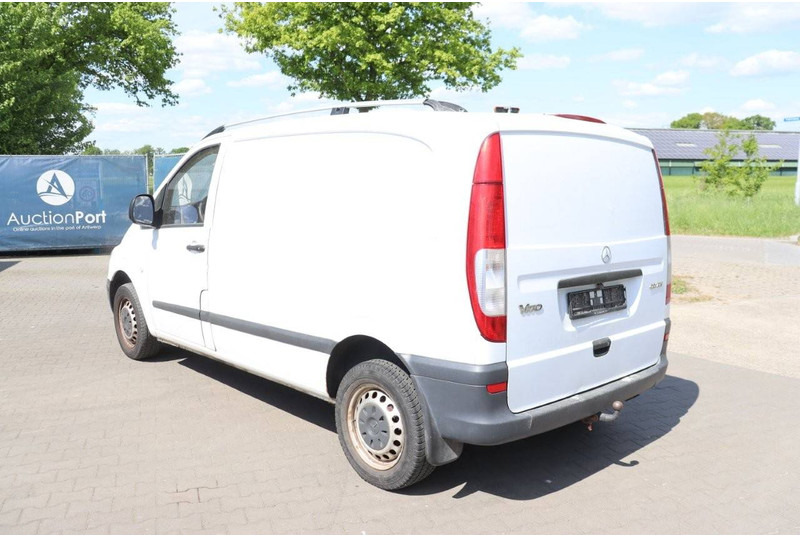 Mercedes-Benz Vito CDI 109 - Fourgon utilitaire: photos 3 Mercedes-Benz Vito CDI 109 - Fourgon utilitaire: photos 3