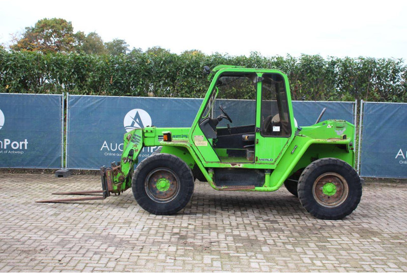 Merlo P27.7 EVN - Chariot télescopique: photos 2 Merlo P27.7 EVN - Chariot télescopique: photos 2