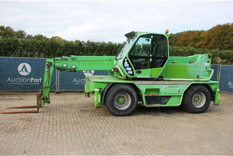Merlo ROTO 45.21 MCSS - Chariot télescopique: photos 1 Merlo ROTO 45.21 MCSS - Chariot télescopique: photos 1