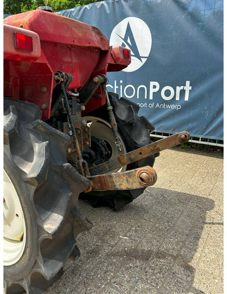Mitsubishi MT165 - Tracteur agricole: photos 5 Mitsubishi MT165 - Tracteur agricole: photos 5