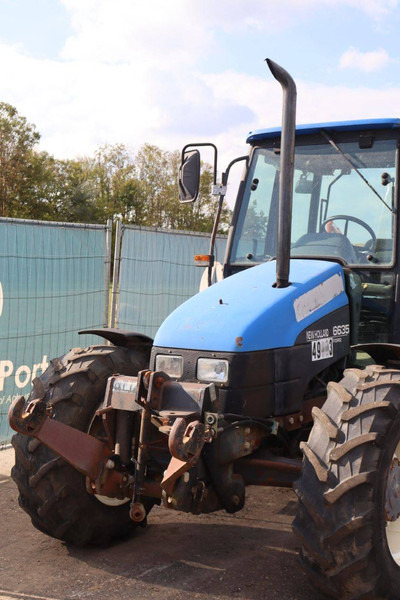 Tracteur agricole New Holland Ford 6635DT/4: photos 10