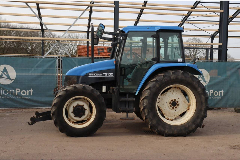 New Holland TS100 - Tracteur agricole: photos 1 New Holland TS100 - Tracteur agricole: photos 1