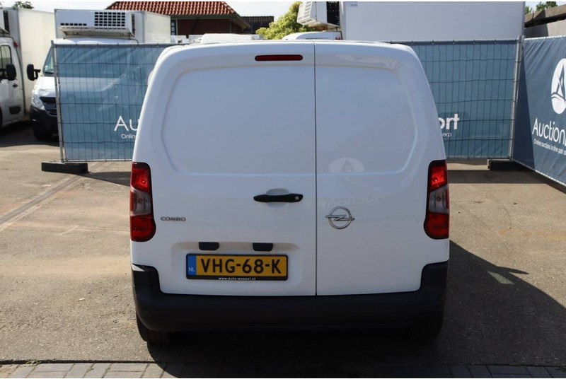 Opel Combo - Fourgon utilitaire: photos 5 Opel Combo - Fourgon utilitaire: photos 5