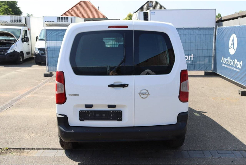 Opel Combo Cargo - Fourgon utilitaire: photos 5 Opel Combo Cargo - Fourgon utilitaire: photos 5
