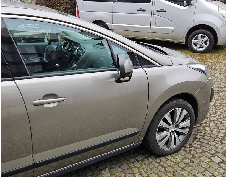 Peugeot 3008 (I - update) 1.6 VTi - Berline: photos 3 Peugeot 3008 (I - update) 1.6 VTi - Berline: photos 3