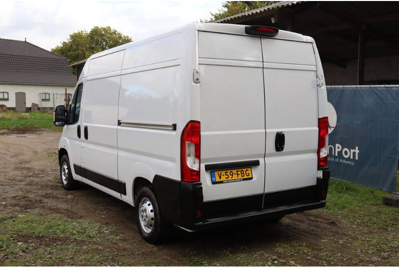 Peugeot Boxer - Fourgon utilitaire: photos 4 Peugeot Boxer - Fourgon utilitaire: photos 4