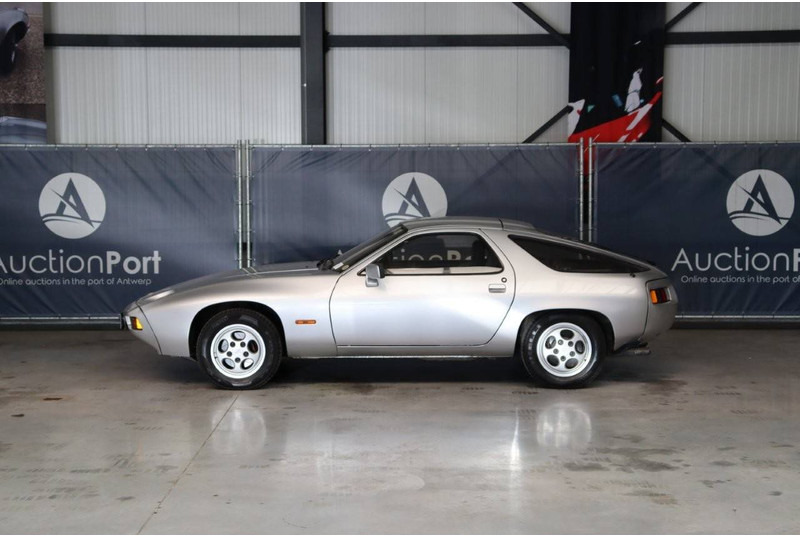 Porsche 928 - Berline: photos 2 Porsche 928 - Berline: photos 2