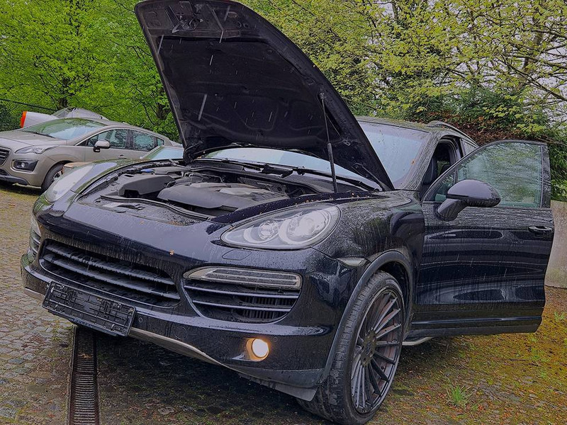 Porsche Cayenne (II - 92A) Diesel - Berline: photos 4 Porsche Cayenne (II - 92A) Diesel - Berline: photos 4