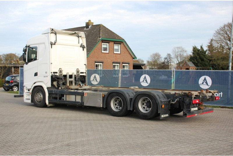 Scania S590VB 6x2NB - Châssis cabine: photos 3 Scania S590VB 6x2NB - Châssis cabine: photos 3