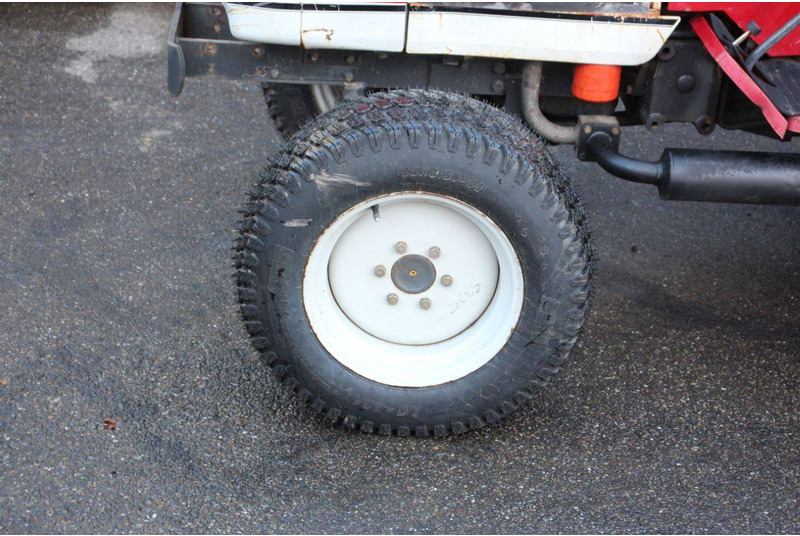 Tracteur agricole Shibaura S325 Hydrostaat: photos 10