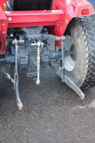 Tracteur agricole Shibaura S325 Hydrostaat: photos 13