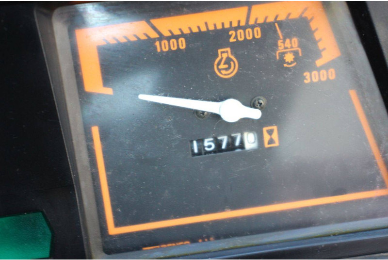 Tracteur agricole Shibaura S325 Hydrostaat: photos 20