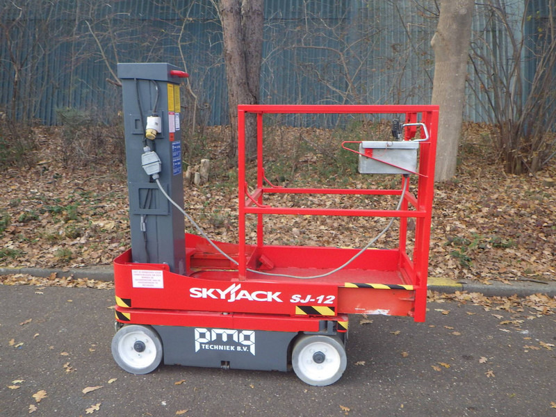 Skyjack SJ12 - Nacelle: photos 2 Skyjack SJ12 - Nacelle: photos 2